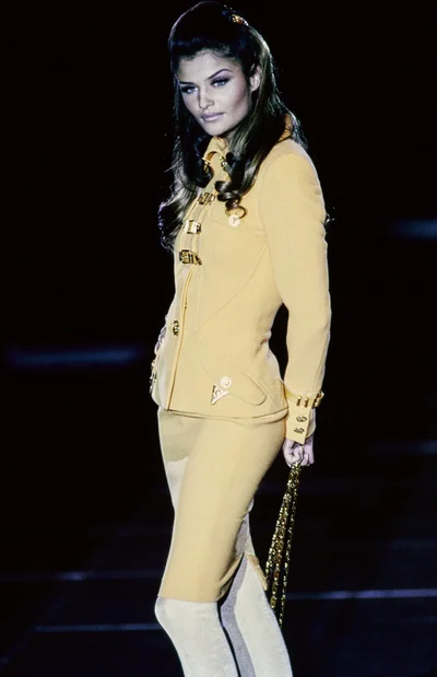 Look 9